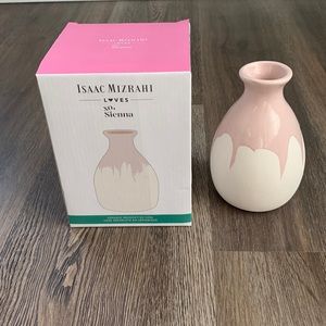 Isaac Mizrahi Loves XO, Sienna Ceramic Vase